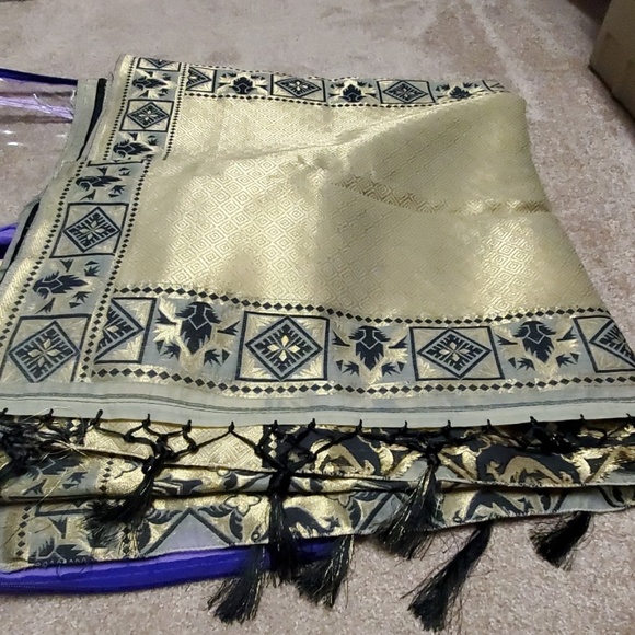 Saree with blouse! New - Picture 7 of 8